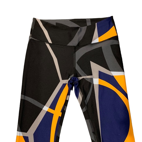 NWOT Fabletics High Rise Powerhold Geometric Leggings XXS - Picture 3 of 7
